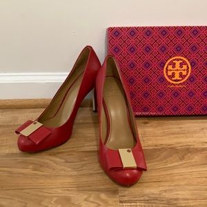 NWT Tory Burch red heels (pumps)